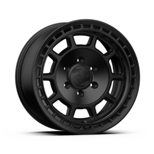 Fifteen 52 Traverse HD 8.5x17
